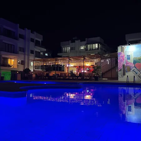 Rix Palm * كيرينيا