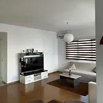 Apartament Rix Palm Kirenia